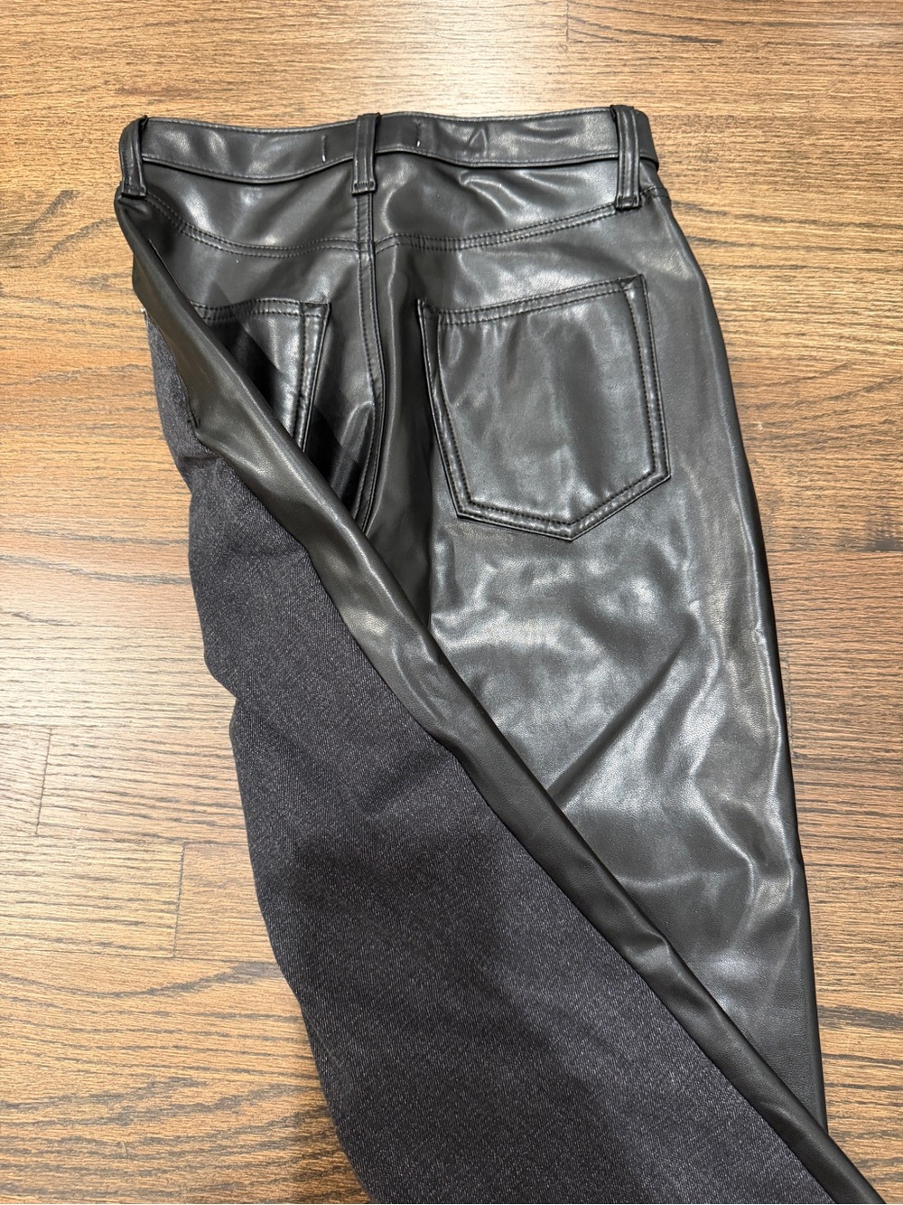 Abercrombie & Fitch Women's Straight Leg Faux Leather Jeans - Black